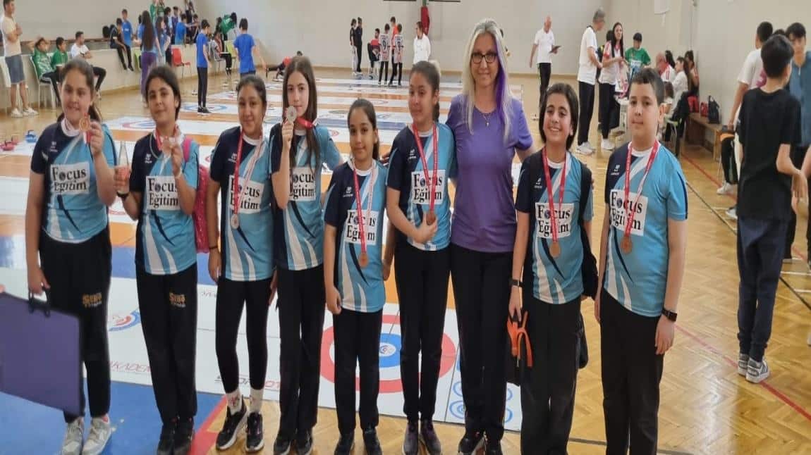 FLOORCURLING TURNUVASINI 3. OLARAK TAMAMLADIK